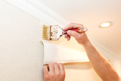 Pose de papier peint à Réau — revêtements muraux et toiles de verre